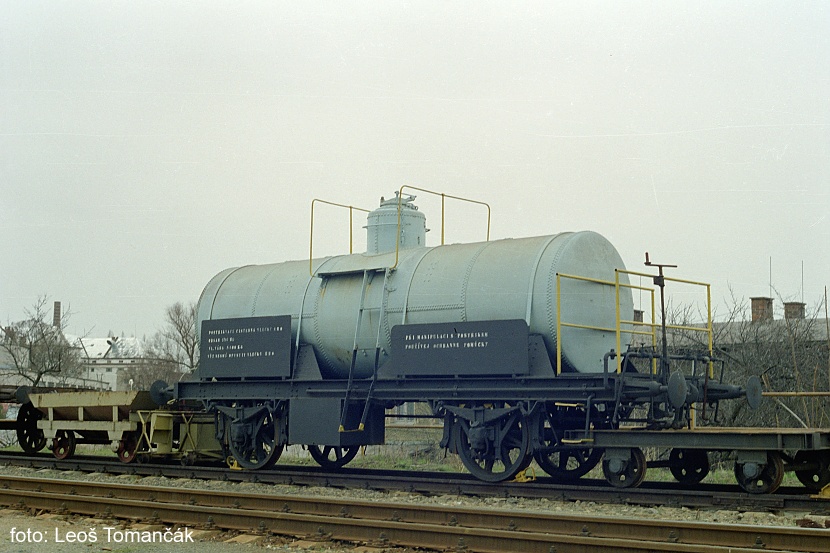 B1 29 vůz EHO 02.1998 (1)